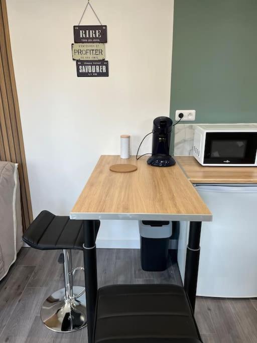 Petit Logement Proche Giverny Bonnieres-sur-Seine Ngoại thất bức ảnh